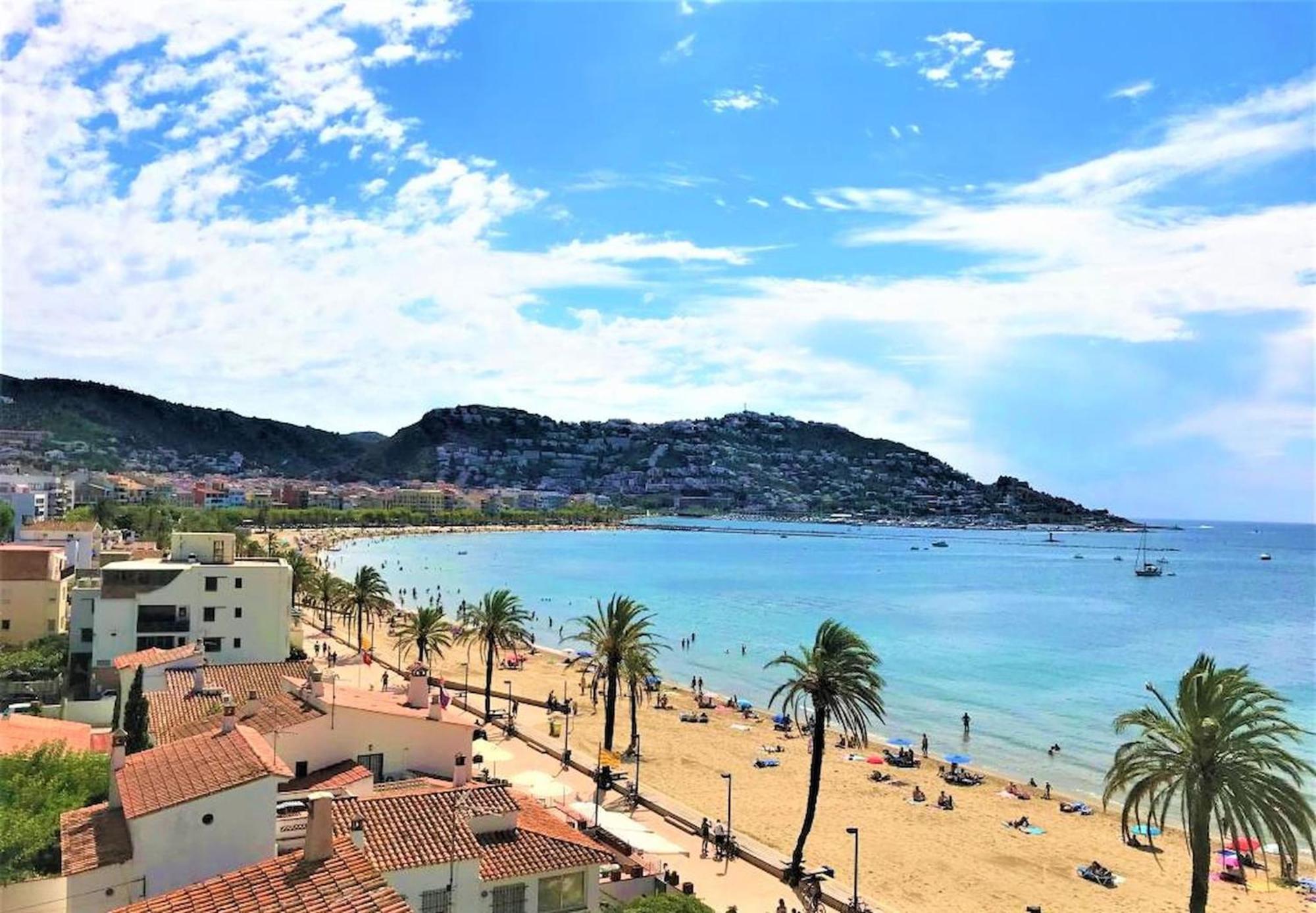 Apartamento En Roses A 2 Min De La Playa Con Vistas Al Mar Av-18 Girona Luaran gambar