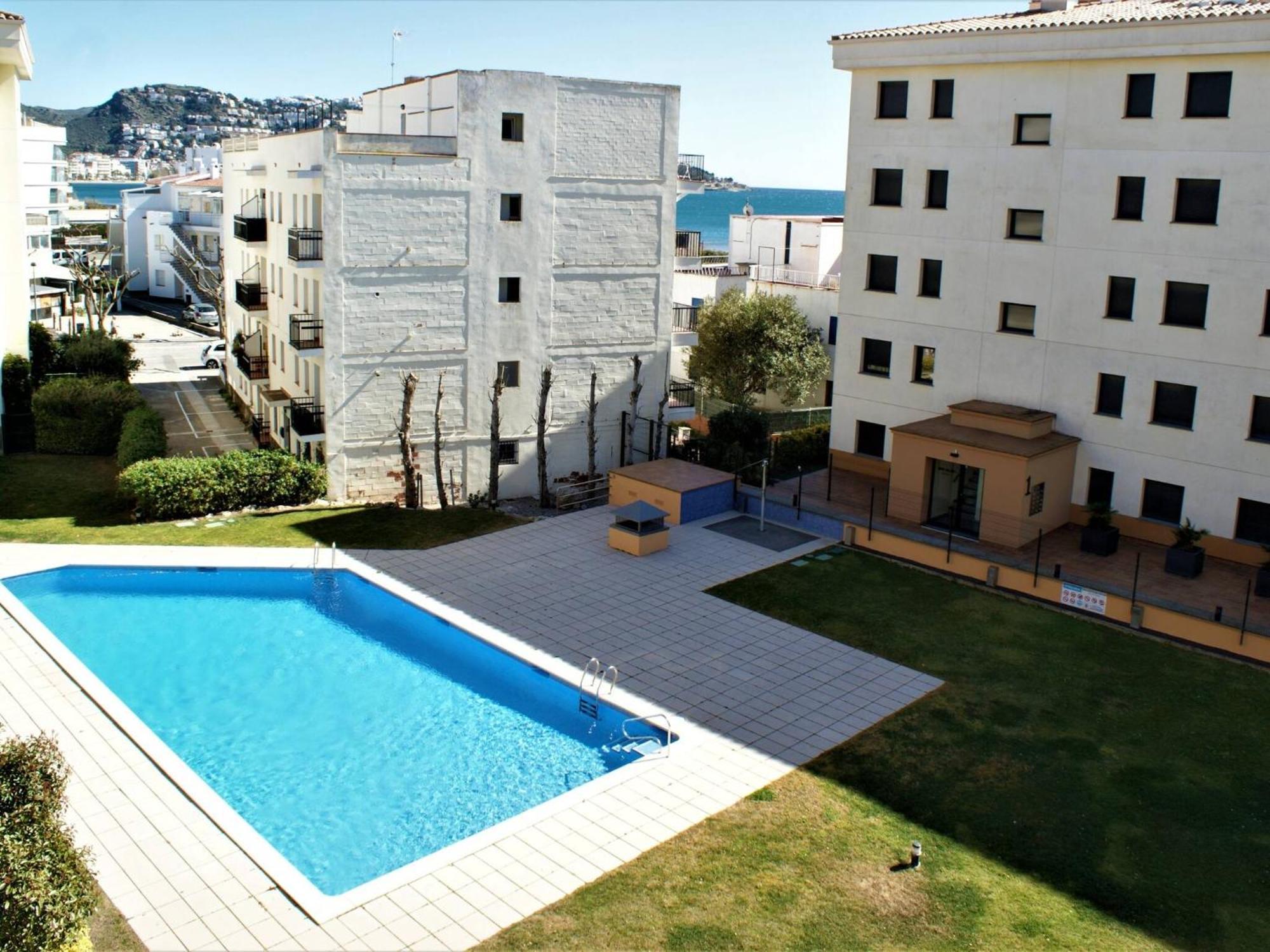 Apartamento En Roses A 2 Min De La Playa Con Vistas Al Mar Av-18 Girona Luaran gambar